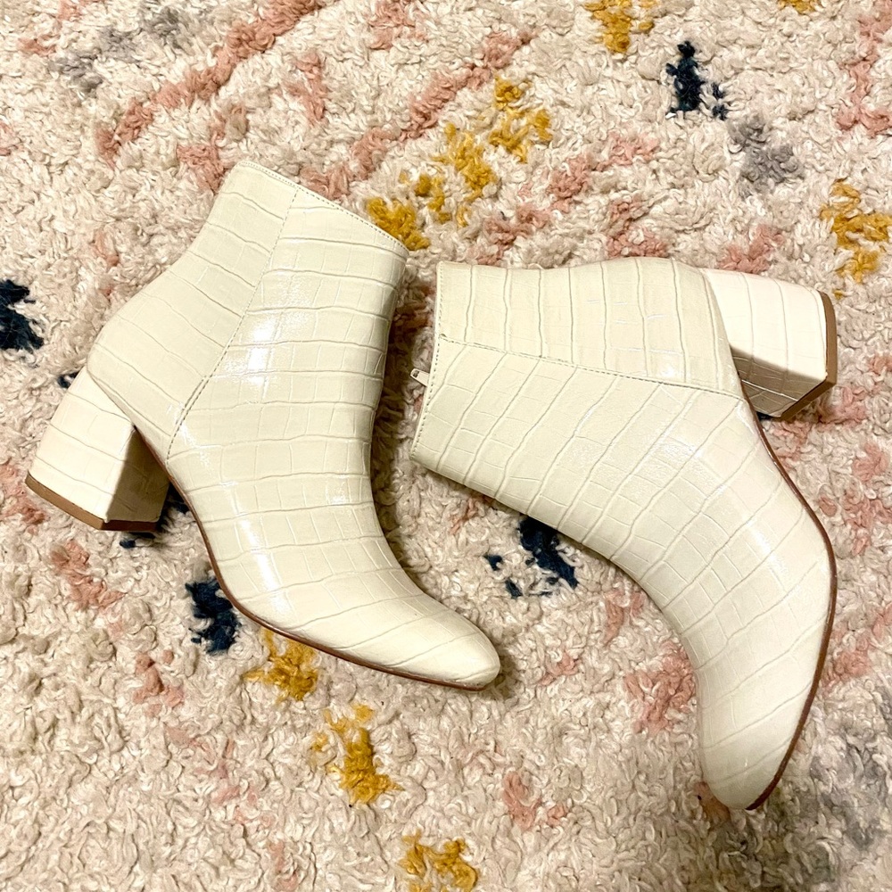 Chinese Laundry croc cream bootie
